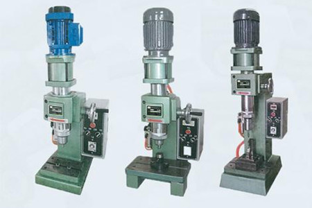 如何降低伺服壓裝鉚釘機(jī)的故障率？