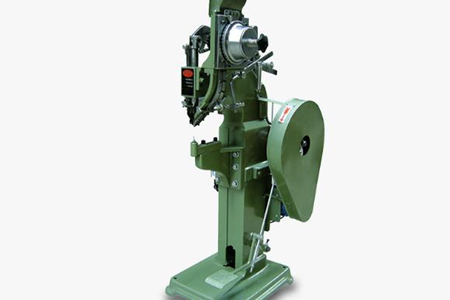 鉚釘機(jī)為什么使用遠(yuǎn)程無(wú)壓卸載？理由很簡(jiǎn)單！